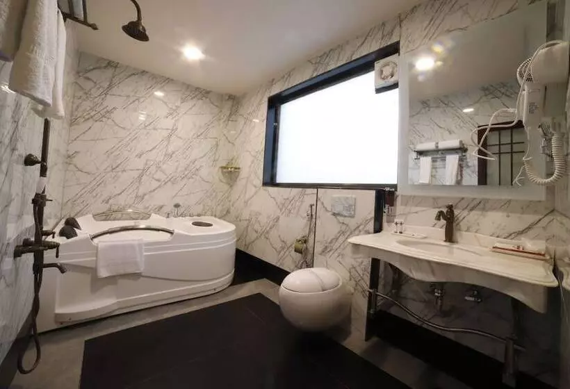 Hotelli Options Lawns