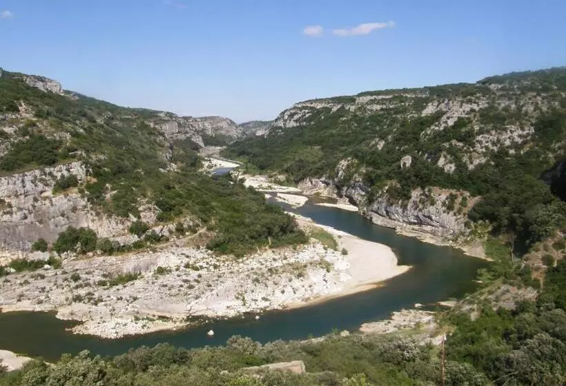 Majatalo Chambre D'hotes Les Cigales