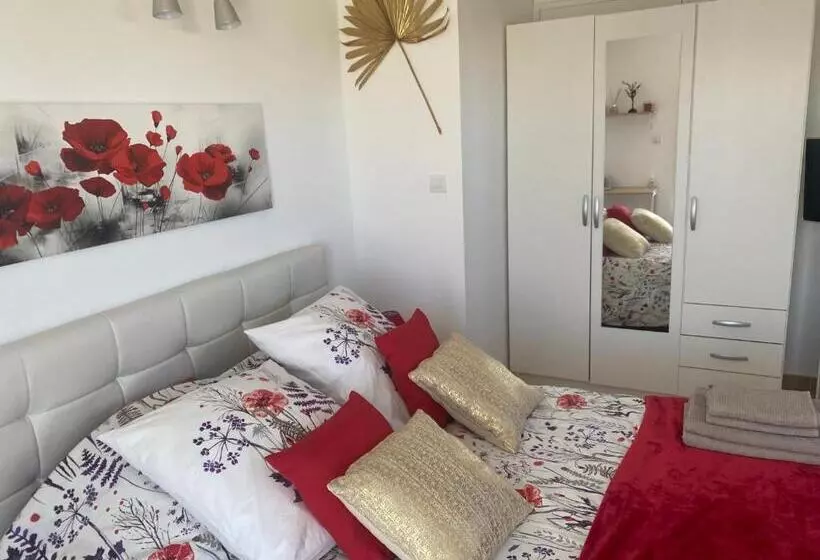 Majatalo Chambre D'hotes Les Cigales