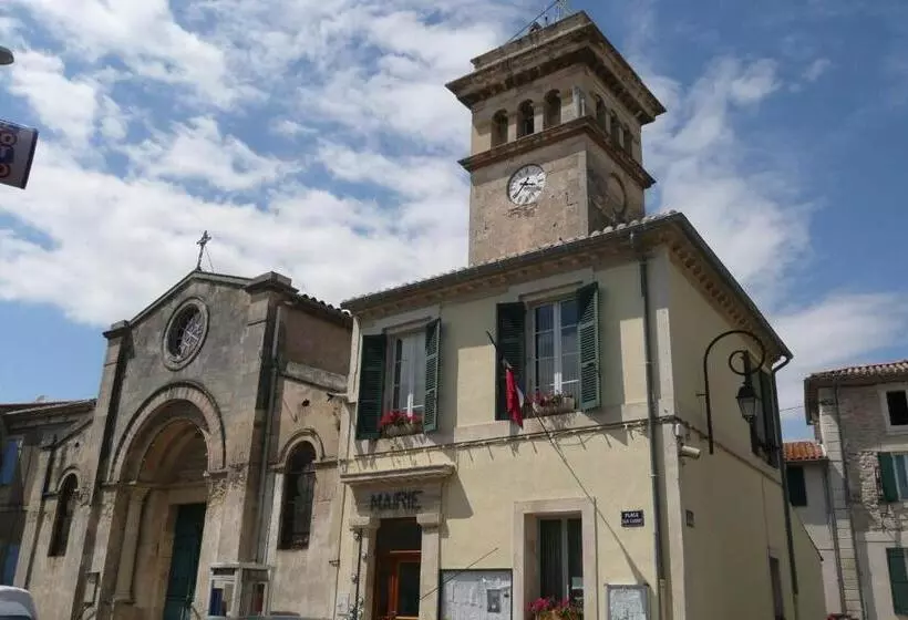 Majatalo Chambre D'hotes Les Cigales
