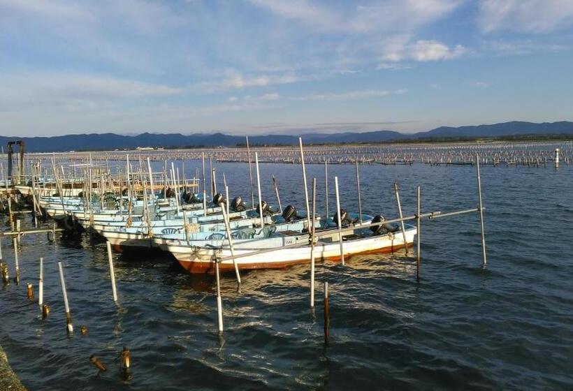پانسیون Minshuku Takahashi Kashibuneten