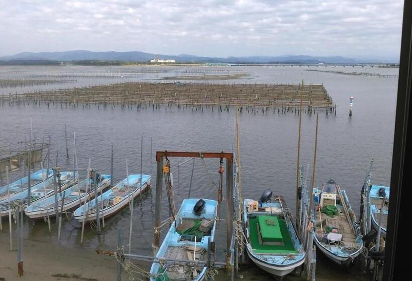 پانسیون Minshuku Takahashi Kashibuneten