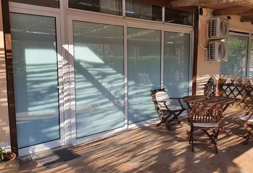 Majatalo Tk2 George Apartments By The Airport