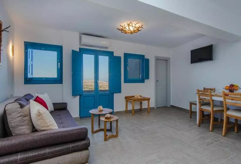 ベッドアンドブレックファースト Adamantios Villas & Suites