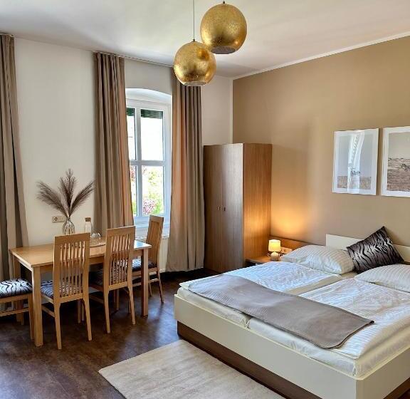 住宿加早餐 Johnys Jungle