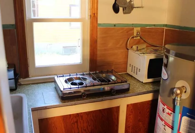 Glen Garry Motel And Cottages