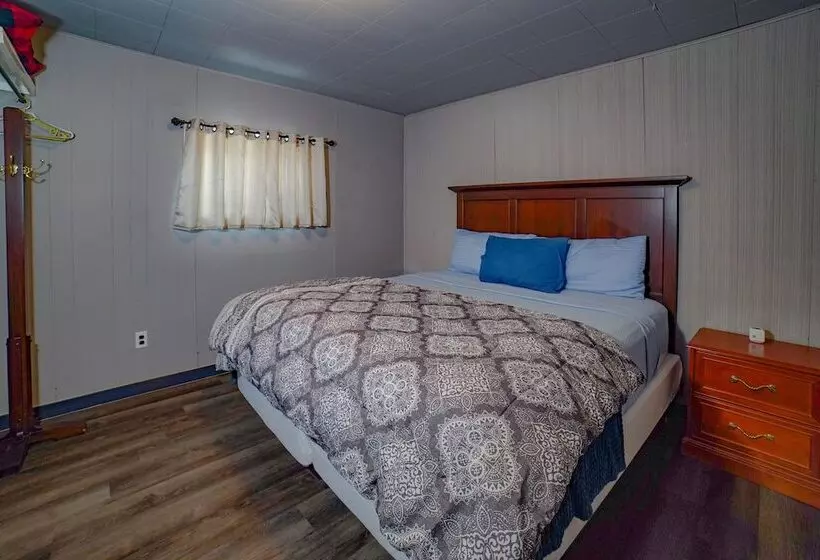 Glen Garry Motel And Cottages