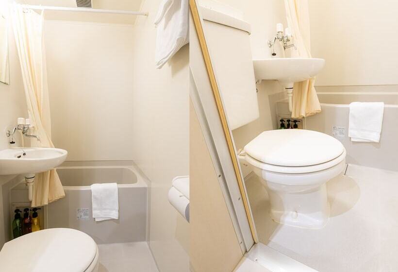 בית מלון כפרי Charmant Nachi Katsuura