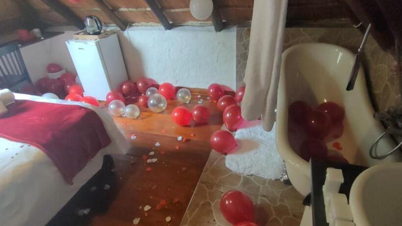 تختخواب و صبحانه Libra Lodge