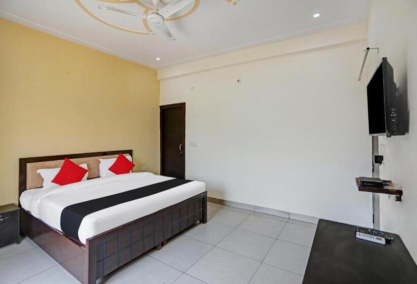 هتل Capital O Friends Zone The Guest House