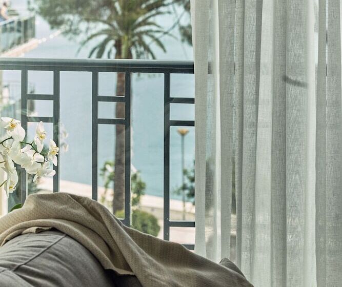 هتل La Fleur Boutique