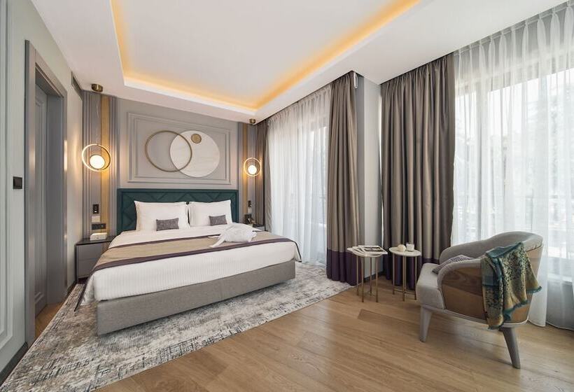 هتل La Fleur Boutique