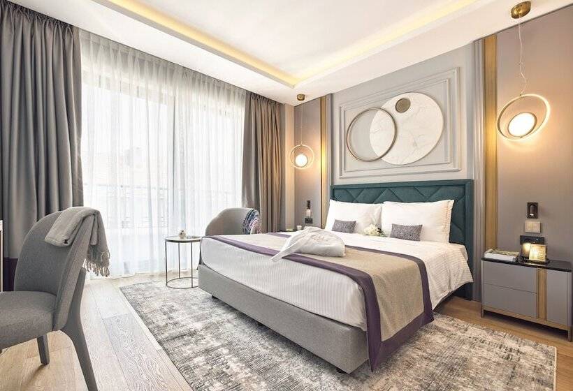 هتل La Fleur Boutique