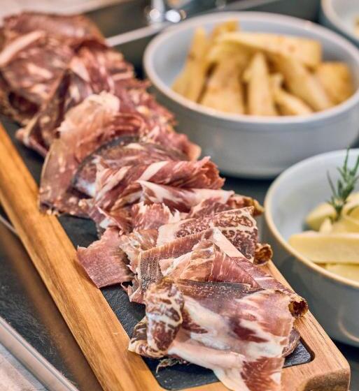 هتل La Fleur Boutique