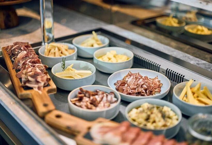 هتل La Fleur Boutique