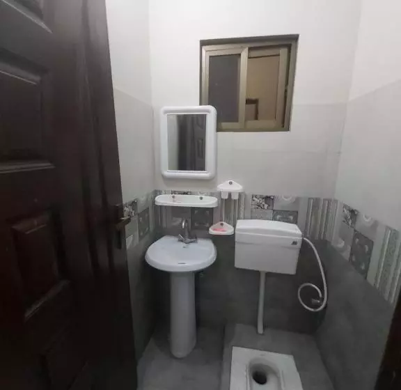 هتل New Visit Inn