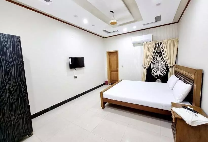 هتل New Visit Inn