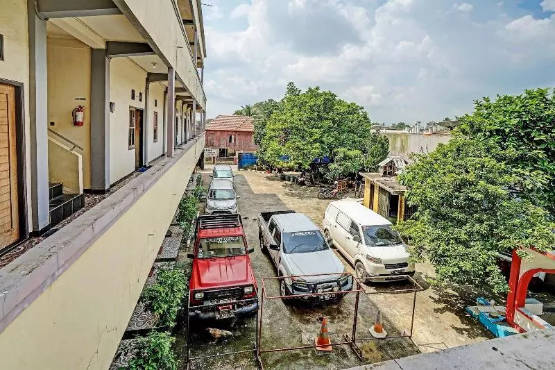 هتل Oyo 90508 Wisma Kenanga