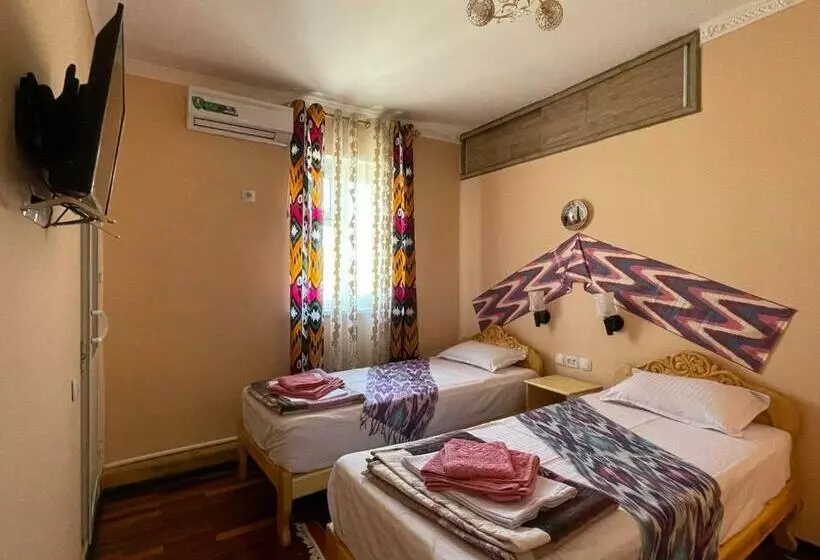 پانسیون Khiva Amir Tora B&b