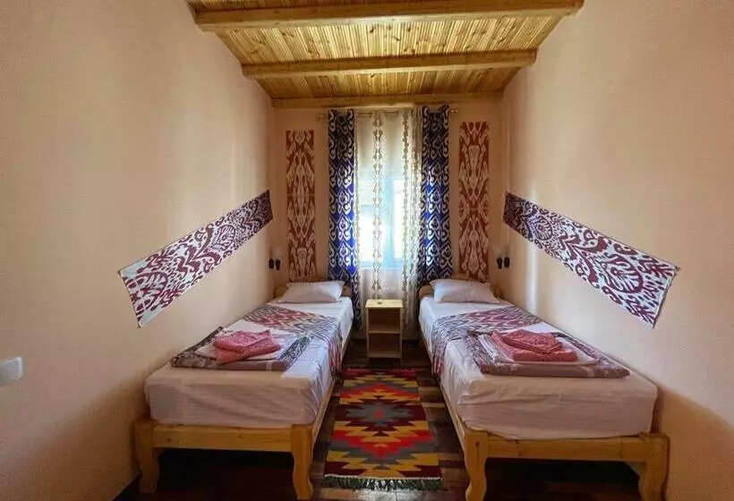 پانسیون Khiva Amir Tora B&b