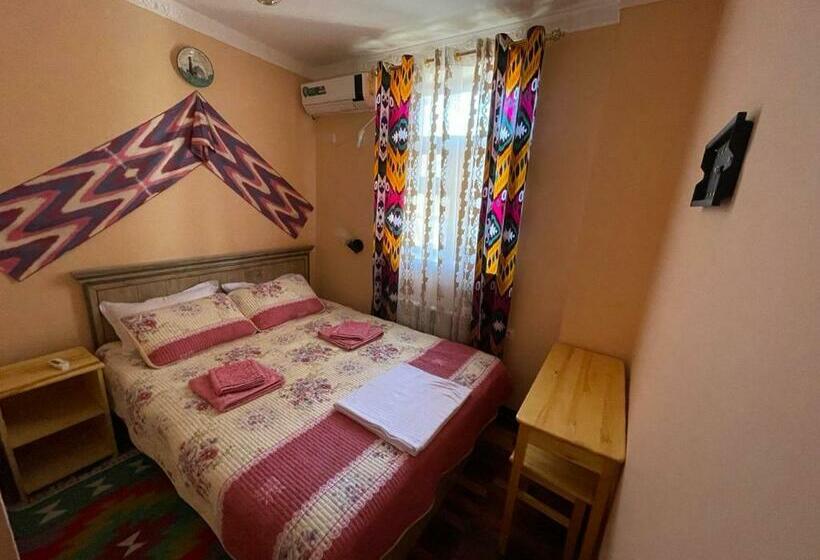 ペンション Khiva Amir Tora B&b