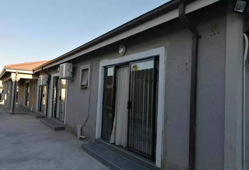 Majatalo The Bridge Guest House