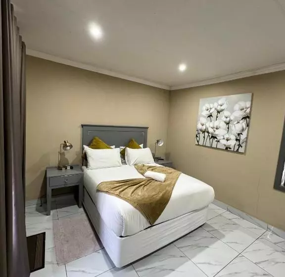 Majatalo The Bridge Guest House