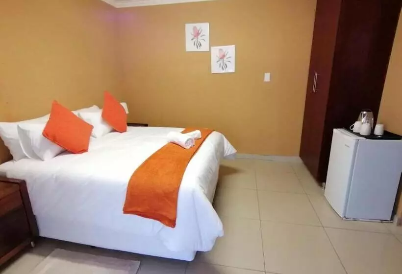 Majatalo The Bridge Guest House