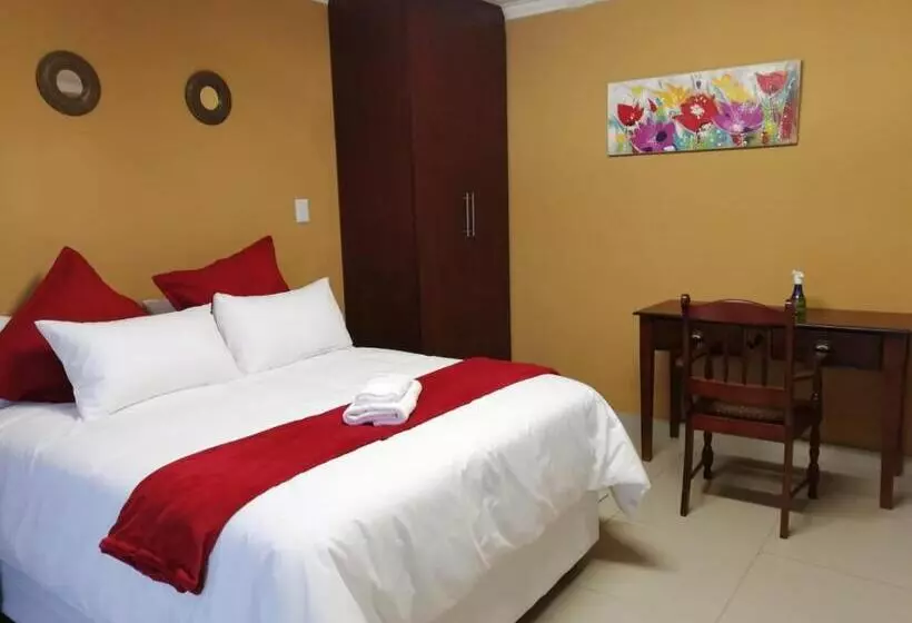 Majatalo The Bridge Guest House