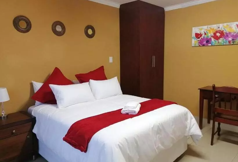 Majatalo The Bridge Guest House