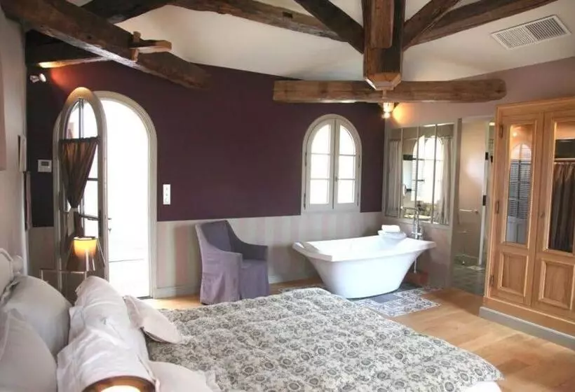 Aamiaismajoitus (B&B) Hôtel étoiles D Orion