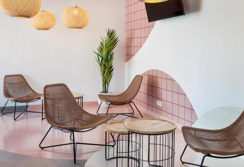 B&b Hotel Porto Expo Aeroporto