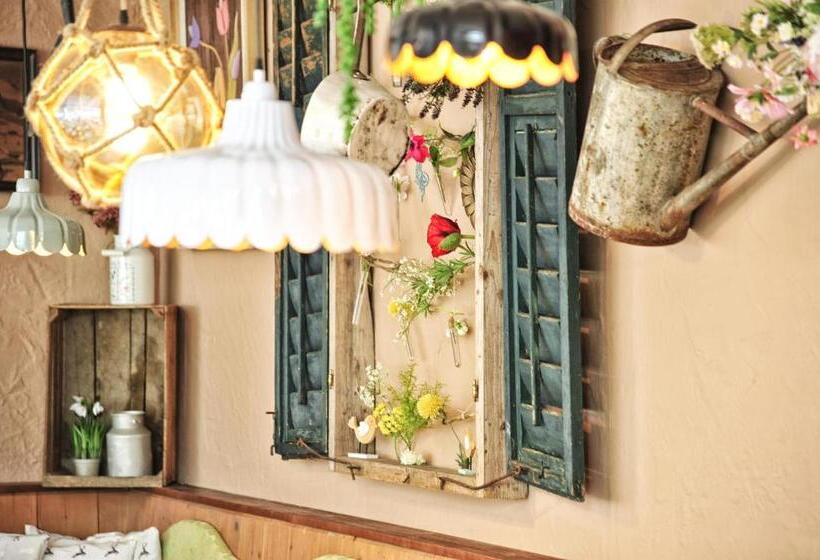 ホテル Fischerwirt Am See