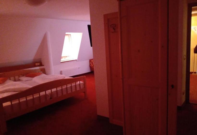 호텔 Gasthof Weisskugel