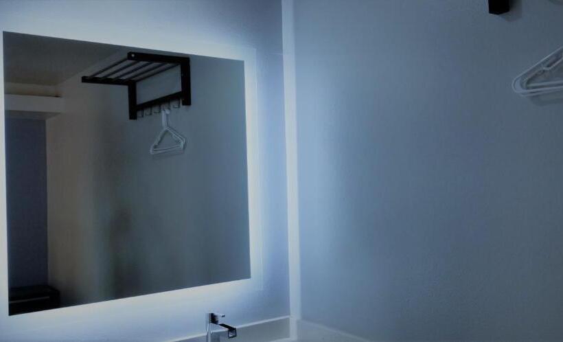 מוטל Day N Night Inn   Near Universal Studios Hollywood