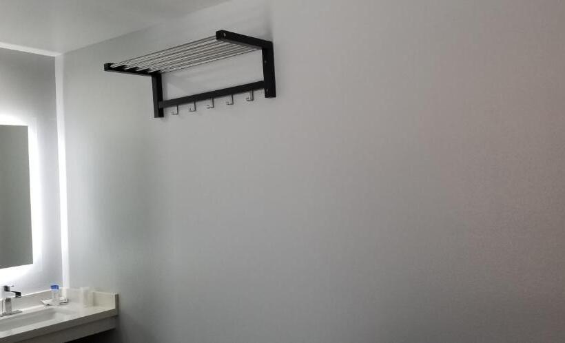 מוטל Day N Night Inn   Near Universal Studios Hollywood