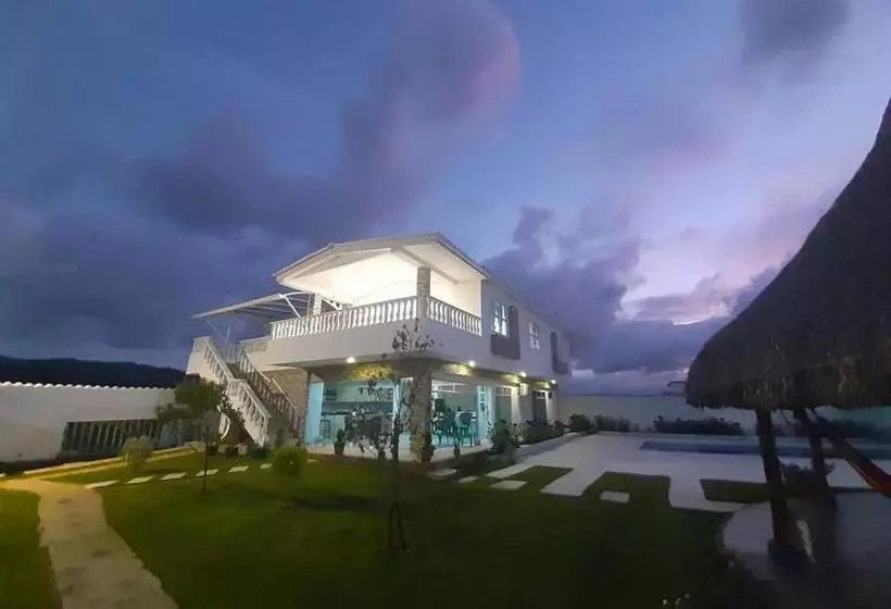 Majatalo Cabaña Villa Carmen