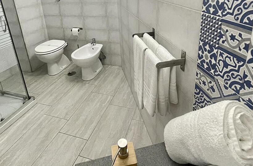 پانسیون Vittoria Luxury Suite