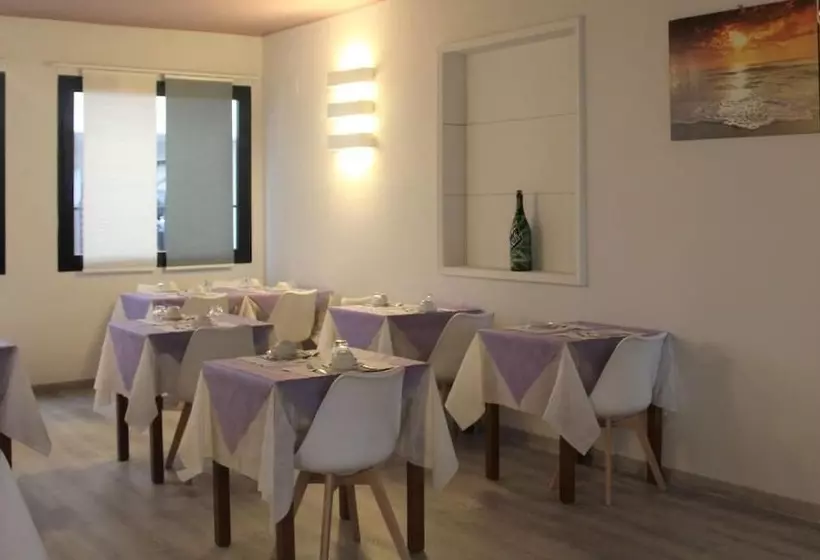 هتل Adria Nuova