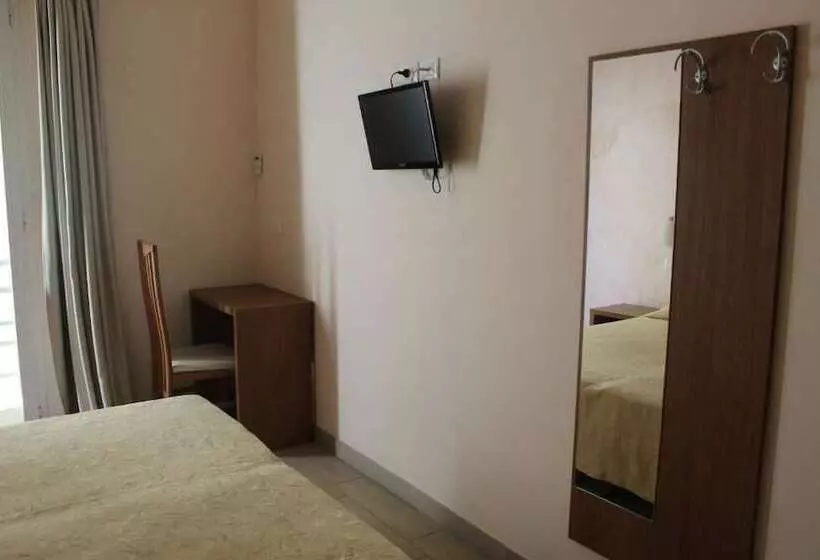 هتل Adria Nuova