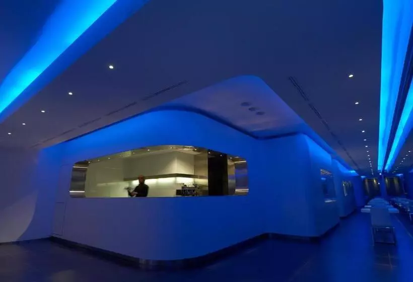 هتل A Point Arezzo Park