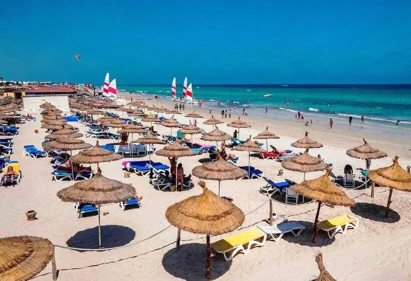 هتل Baya Beach Aqua Park   Family Only