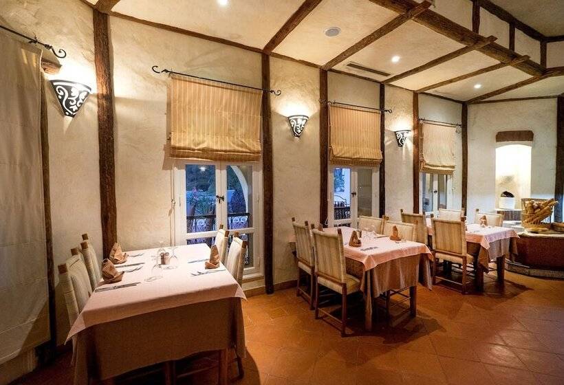 فندق Baya Beach Aqua Park Family Only