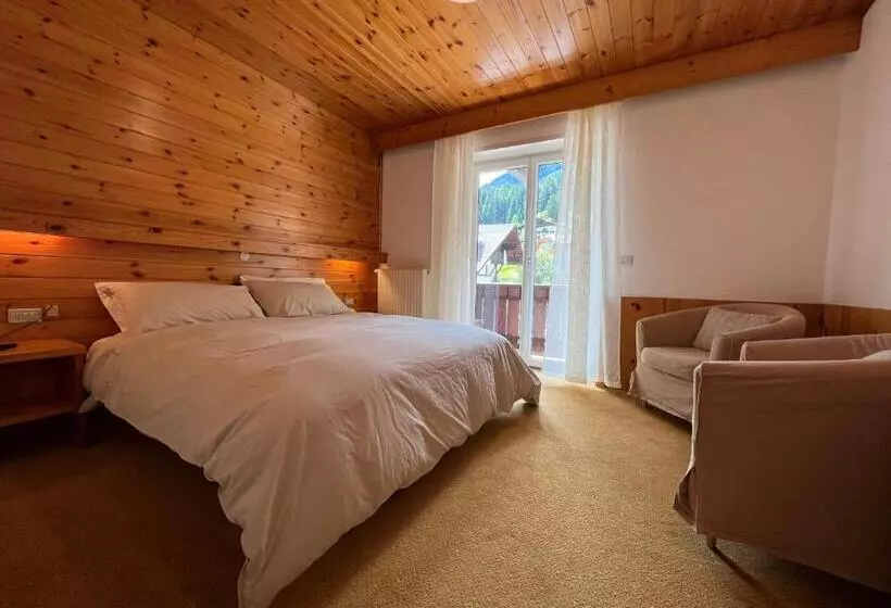 酒店 B&b Garni Villa Campitello