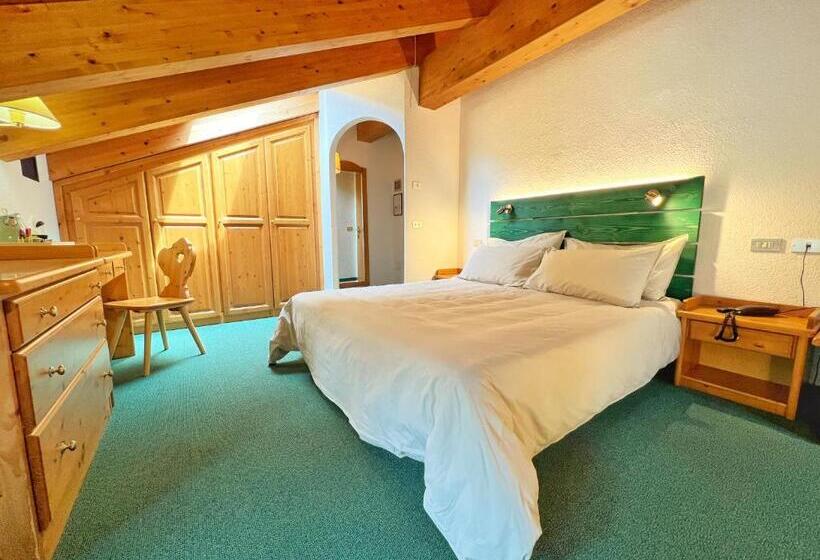 호텔 B&b Garni Villa Campitello