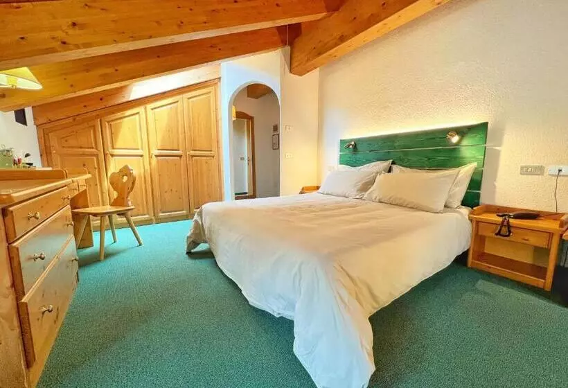 酒店 B&b Garni Villa Campitello