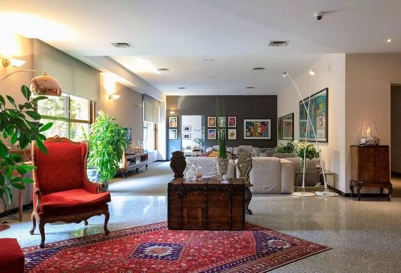 Brianteo Hotel And Restaurant