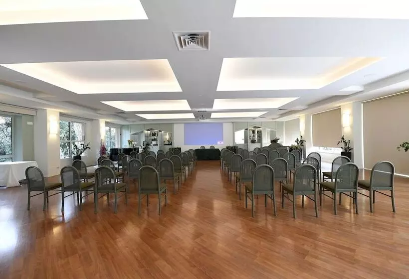 Brianteo Hotel And Restaurant