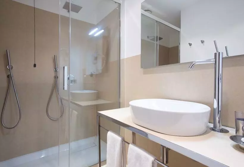 Brianteo Hotel And Restaurant