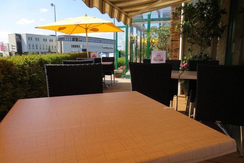 فندق Crocus Caen Memorial